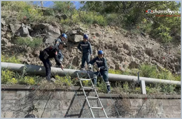 Սարալանջի փողոցի սկզբնամասում քաղաքացուն օգնության են հասել փրկարարները